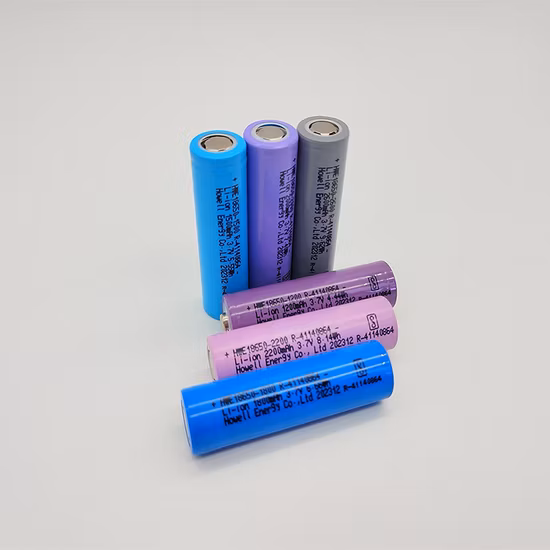 Más de 500 veces el ciclo de vida KC Certificado CE Recargable 3.7V 1800mAh Litio Ion 18650 Célula de batería de capacidad cilíndrica